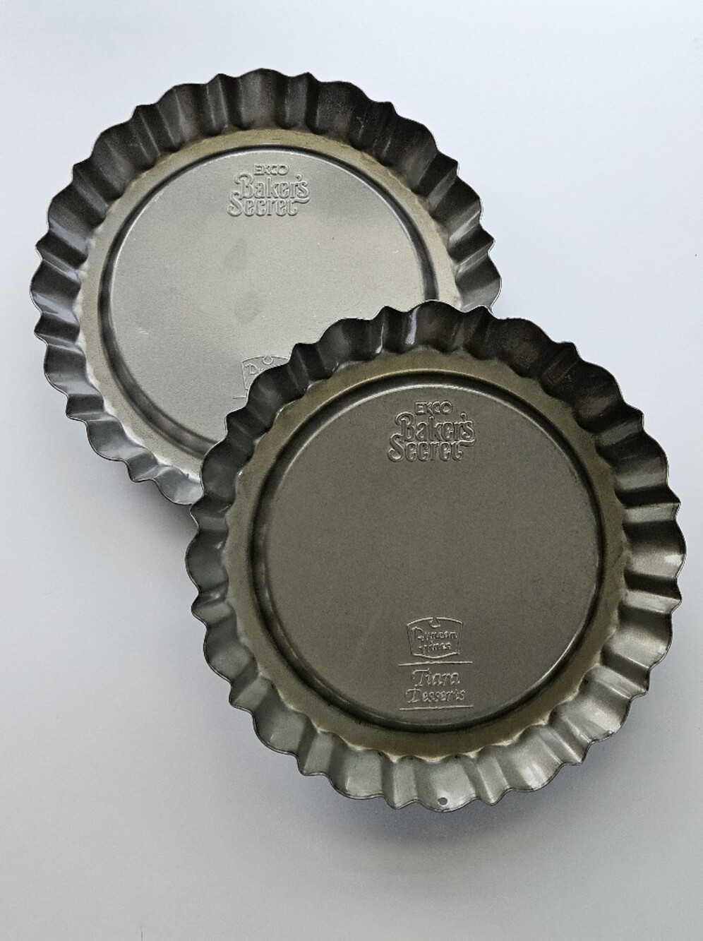 Vintage Ekco Baker's Secret Duncan Hines 2 Fluted TIARA DESSERT PANS Tart Quiche